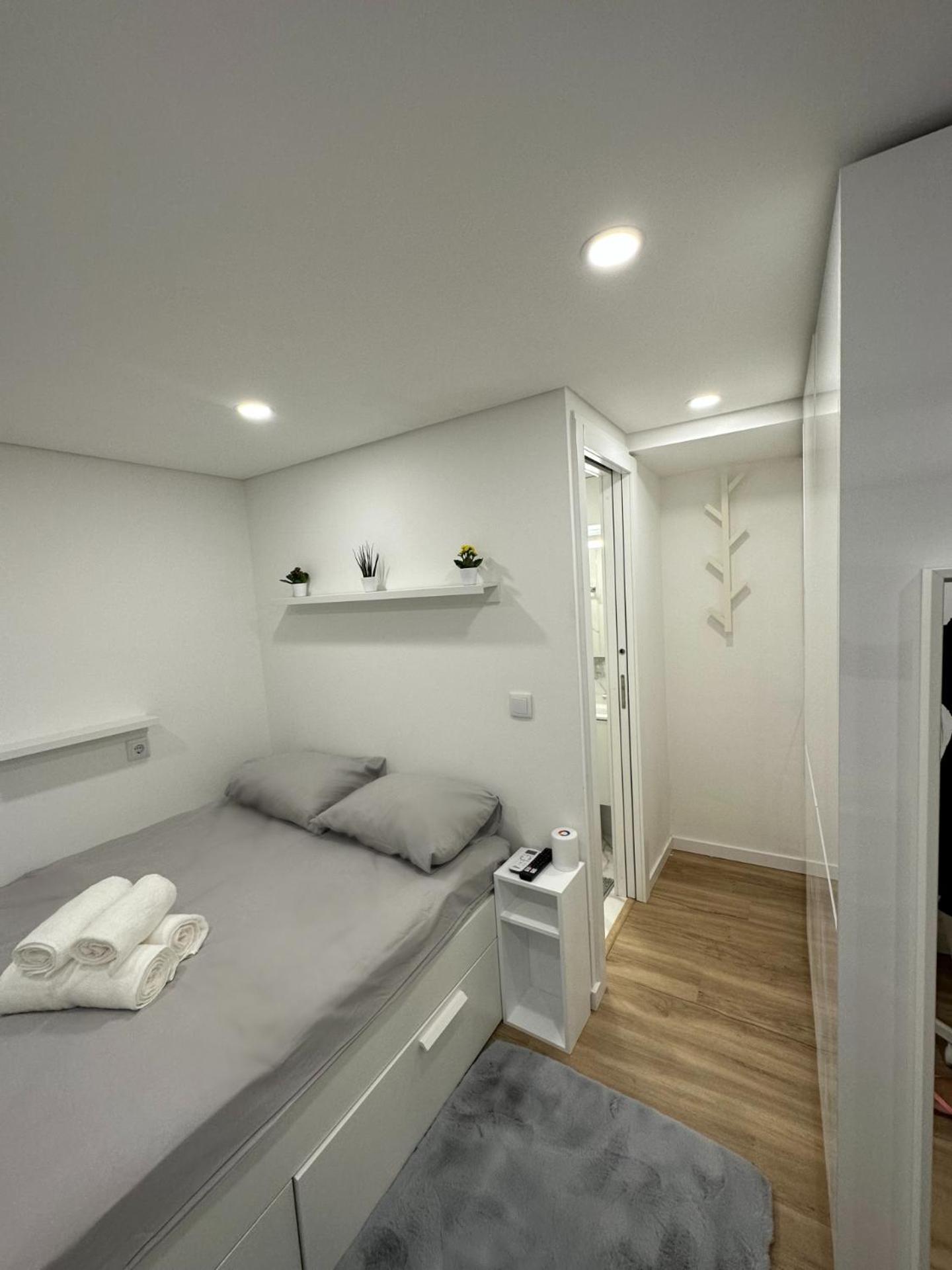 Estudio Novo - Fantastico T0 Porto Exterior photo